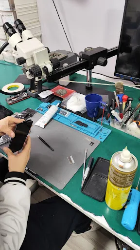 Samsung A70 Ekran Değişimi