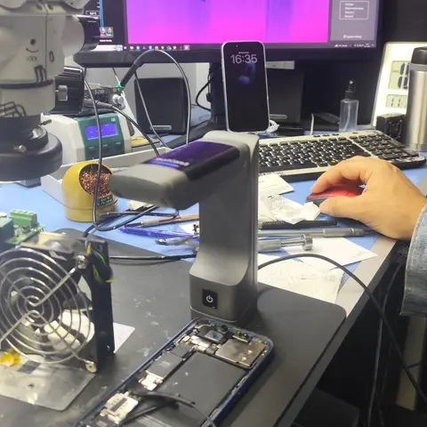 İzmir Karşıyaka Hira İletişim mağaza görseli